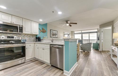 Crescent Beach Apartment | Oceanfront North Myrtle Beach Gem Pools Access!