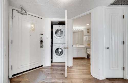 Almont House | Oceanfront Oasis 1003