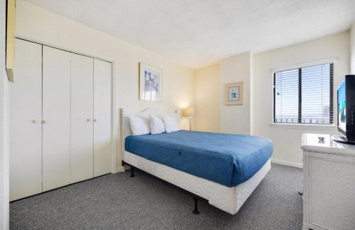 Almont House | Oceanfront Oasis 1003
