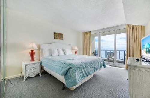 Almont House | Oceanfront Oasis 1003