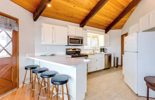 Seaside House | Oceanfront octagon house with panoramic water views, WiFi, & washer/dryer