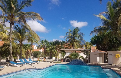 Hato Apartment | Oceanfront one bedroom apt in Cliff Haven Villa, divers paradise