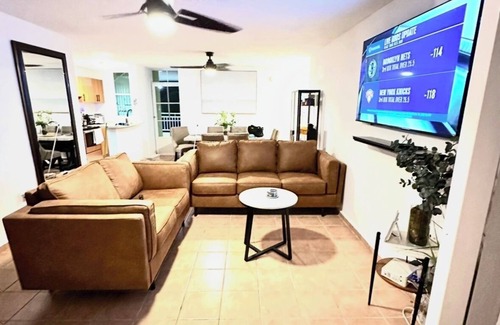 Mediania Alta Resort | Oceanfront Penthouse, 3 bed/2 bath with Private Terrace & Hot-Tub! A MUST stay!
