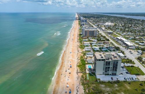 Ormond-by-the-Sea Apartment | Oceanfront Penthouse 11b