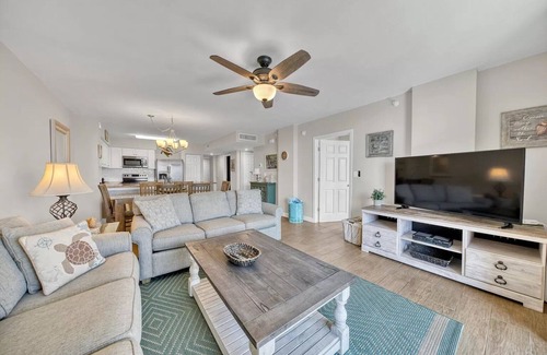 Fort Walton Beach Condo | Oceanfront Poolside Condo-Ground floor-Private Patio-IP107-55 steps to the Beach