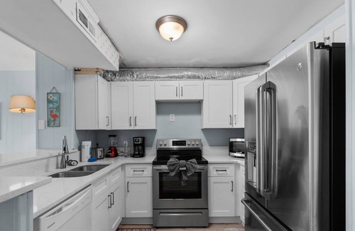 Myrtle Beach Condo | Oceanfront, Pool, Elevator - 3 BD Pelican's Watch on Shore Drive