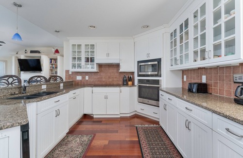 Southern Shores House | Oceanfront, Private Pool, Pool Table, Dog Friendly.Fun for Everyone!