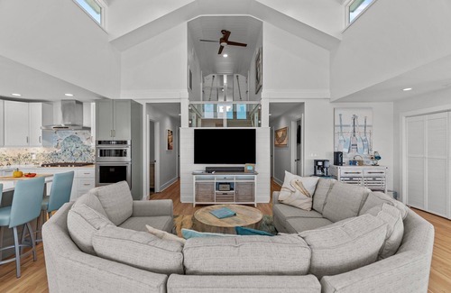 North Carolina Coast House | Oceanfront, private pool, 10 bedrooms