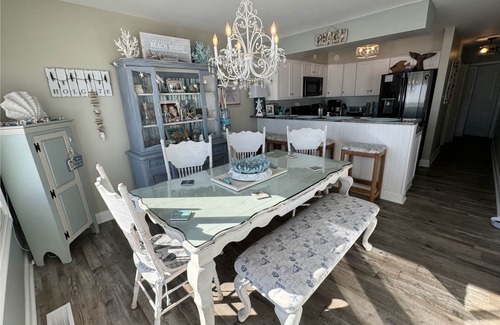 South Beach Haven House | OCEANFRONT! PRIVATE BEACH ACCESS. call 914-475-1235 Yr round RENTALS !