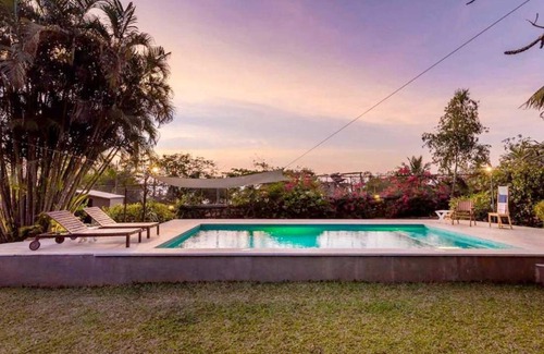 Uttan House | Oceanfront, Private Pool Villa, 2 Bed UttanBeach