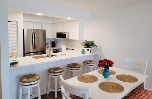 Topsail Beach Condo | Oceanfront Queen's Grant Condo "Tide-the-Knot" with Breathtaking Ocean Views!