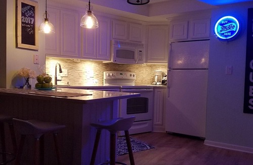 North Ocean City Condo | Oceanfront, Renovated, Zen Getaway with Linens and Amenities!