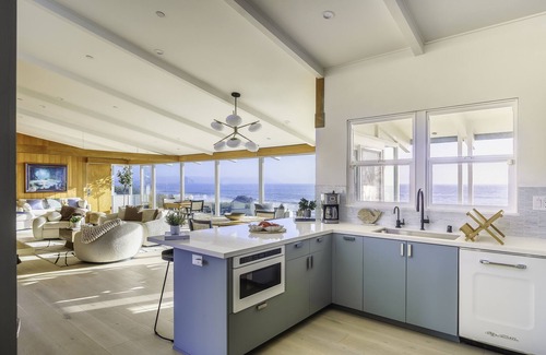 Cayucos House | Oceanfront Retreat - Beautiful Beach House with Private Beach Access