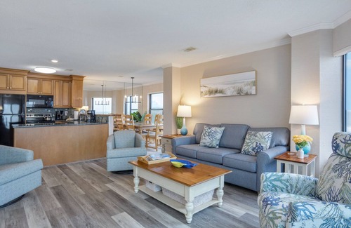 Folly Field Villa | Oceanfront Sea Cloisters Family Penthouse Villa w/Complex Pool