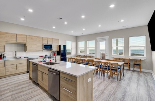 Crescent Beach House | Oceanfront Spectacular Views media game room 12 bed 12 bath private Pool Unit A