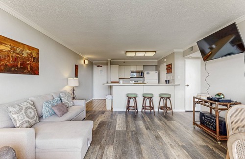 Galveston Condo | Oceanfront San Luis Resort Condo with views, shared hot tub & pool w/waterslide