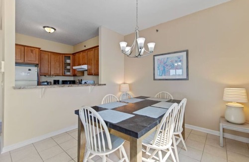 Old Orchard Beach Condo | Oceanfront Seawatch Condo Unit 607