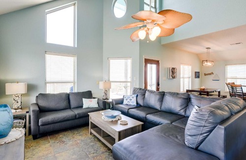 Freeport House | Oceanfront Sea Dreams Beach House by Jetty Park!