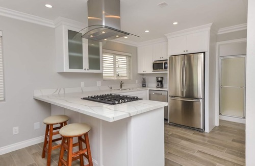 South Mission Beach Condo | Oceanfront South Mission Beach Vacation Rental on the Sand 2737