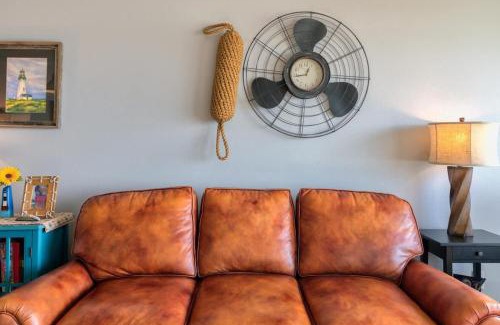 Lincoln City House | Oceanfront Suite - Top Floor - Pool and Sauna - Sleeps 4