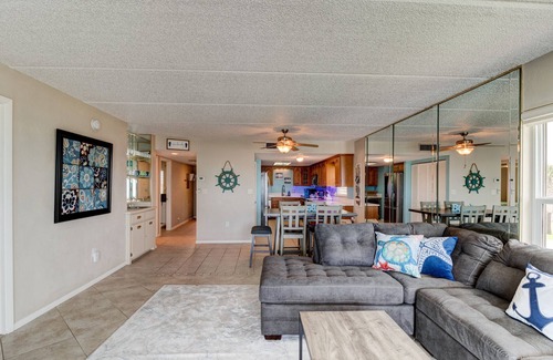 Ormond-by-the-Sea Condo | Oceanfront Sunrise 2 Bed 2 Bath Condo with Pool