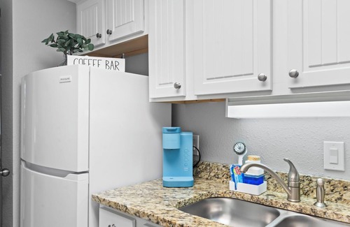 Litchfield by the Sea Condo | OCEANFRONT: The Seabatical Suite at Bridgewater Resort/Litchfield By The Sea