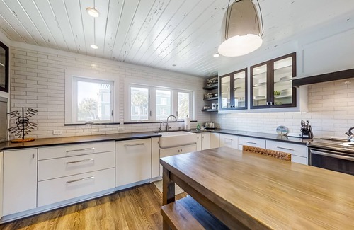 Fernandina Beach House | Oceanfront townhouse with ocean views, central AC, WiFi, & outdoor pool