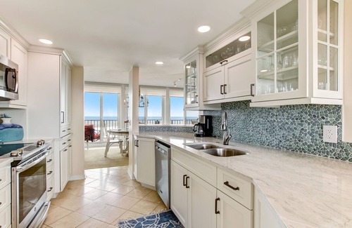 Fernandina Beach Condo | Oceanfront | Turtle Dunes Luxury Penthouse | Intracoastal and Oceanfront Views | Double Balconies