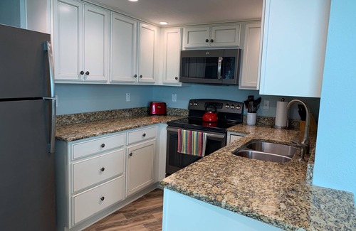 Daytona Beach Shores Condo | Oceanfront 3-bedroom condo – 17SE - Beach Access, Pool & Hot tub! Owner Managed