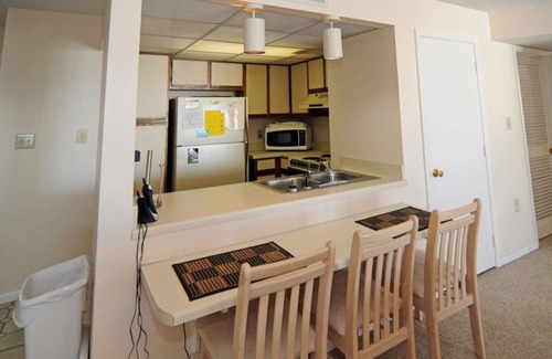 Sneads Ferry Condo | Oceanfront condo with ocean-view balconies, gym, pool & beach access