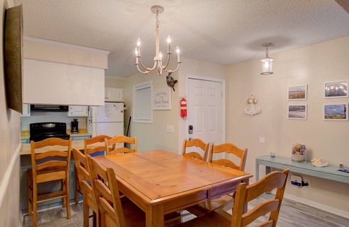 Sneads Ferry Condo | Oceanfront condo with elevator, private beach, ocean view, community pool, grill