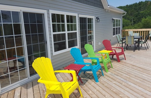 Mahone Bay House | Oceanfront Vacation Home near Mahone Bay, Nova Scotia