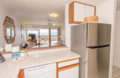 Kahana House | Oceanfront Views, 2 balconies - ks A3 - Sullivan