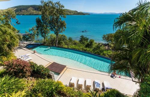 Hamilton Island Apartment | Oceanfront Villa 12 The Edge On Hamilton Island