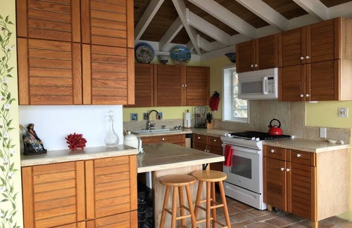 Peterborg House | Oceanfront Villa for Two, Spectacular Views, Private Pool