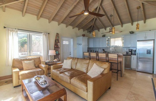 Kingshill Villa | Oceanfront villa with outstanding views, salt-water plunge pool, wifi and AC.
