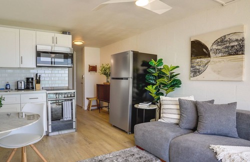 Makaha Condo | Oceanfront Waianae Condo w/ Community Pool Access!