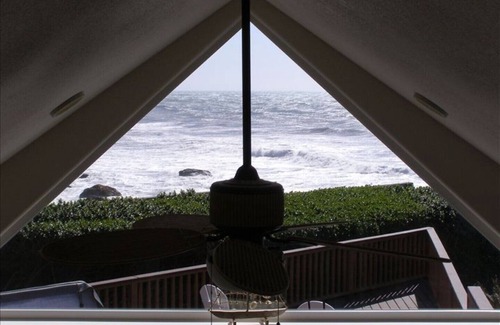 Smith River Cabin | OCEANFRONT WHITE ROCK RESORT