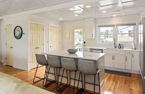 Edisto Island House | Oceanfront with elevator, newly renovated for 2023! Sleeps 18