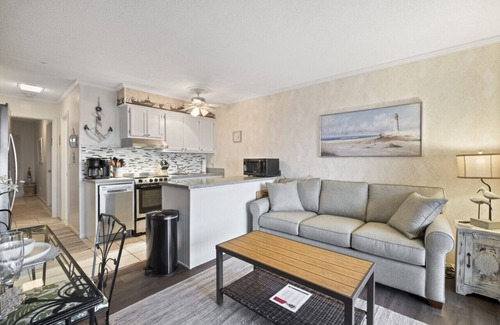 Folly Field Condo | Oceanfront30%OffJulyDates 1BR/BA Luxury Condo