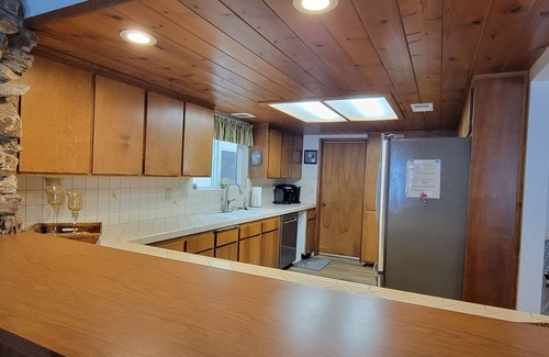 Oceano House | Oceanfrontstay.com - Up To 16 Guests Allowed -Big House, Lots of Room- No Pets