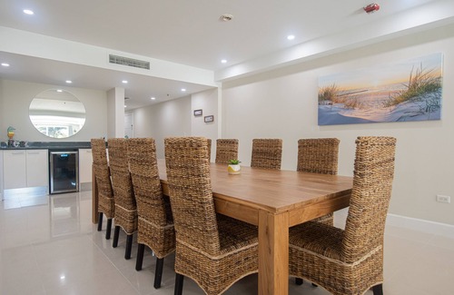 Oranjestad-West Condo | Oceania 4 bed 3 bath ocean view. Beachfront luxury, stunning Eagle Beach views