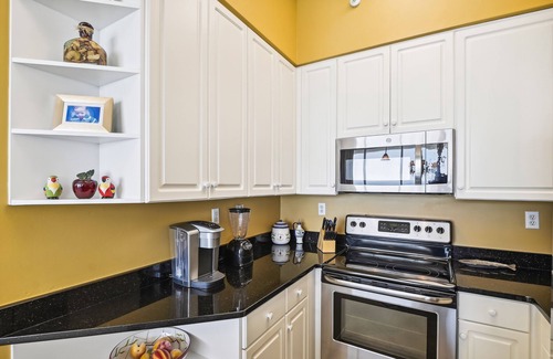 Holiday Isle Condo | Oceania 907 - Gulf Front 3 BR top floor - views are amazing! - sleeps 8 .