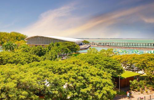 Darwin City Centre Apartment | Oceania at Darwin Waterfront
