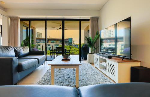 Darwin City Centre Apartment | Oceania at Darwin Waterfront