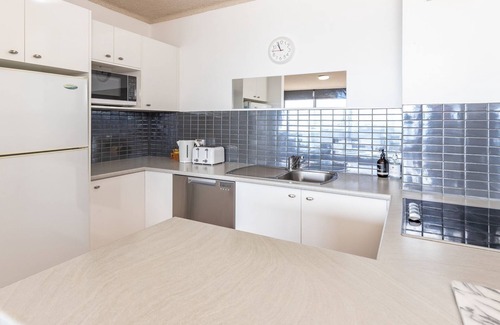 Forster Apartment | Oceanic 3 - On The Beach!
