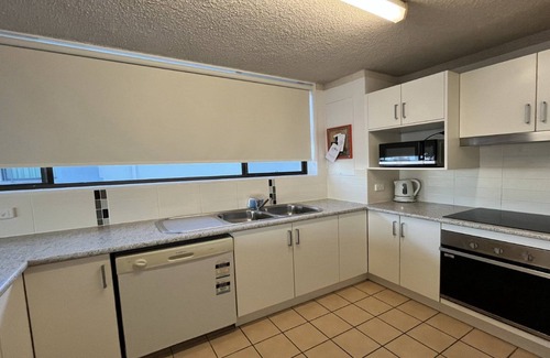 Kings Beach Apartment | OCEANIC APARTMENTS UNIT 7