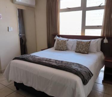 North Beach Apartment | Oceanic Suites