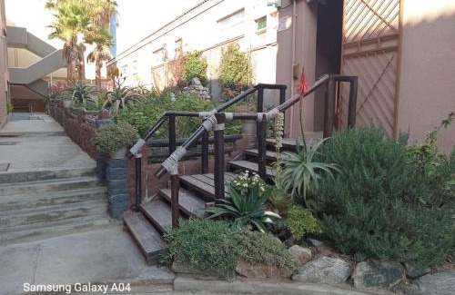 Luderitz House | OceanLife Guesthouse and Restaurant Lüderitz