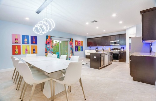 Mcelroys Belleview House | Oceans 25 Townhomes #124/125-Across from Ocean-6BR/4.5BA